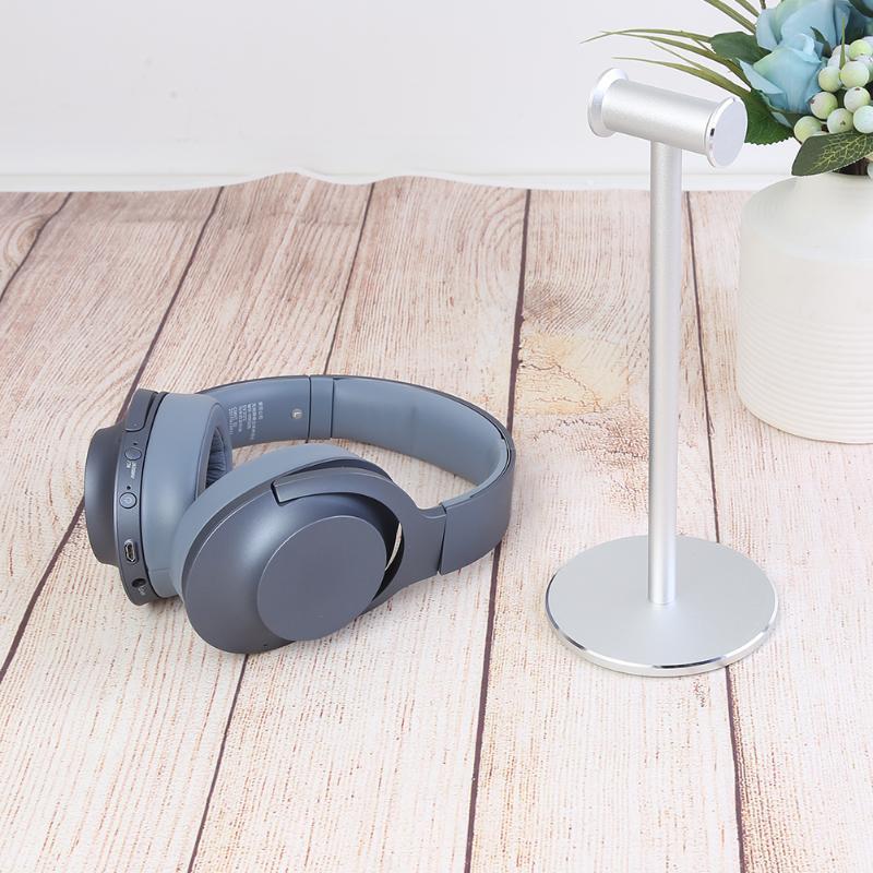 Aluminum Alloy Headset Bracket Storage Bracket - Balochistan LLC  Product information： Applicable products ： Earphones and accessories type ： Earphone bracket colour ： black Packing list： Display rack*1