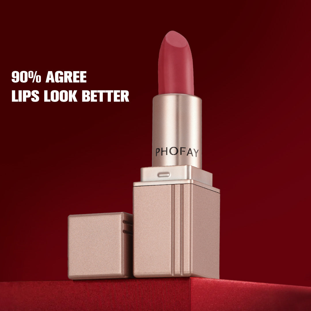 PHOFAY Matte Lipstick - Balochistan LLC  Net Weight: 3.5g Functions: Long-lasting, Waterproof SUGGESTED USAGE: Apply directly to clean and dry lips, moving back and forth to evenly distribute the color for charming lips.