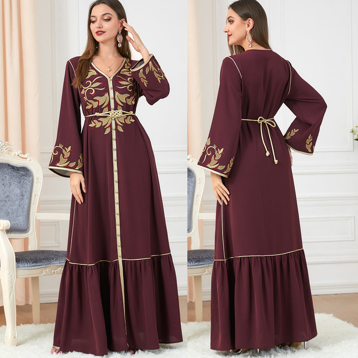 Women's Arabic Dress Embroidery Round-neck Long-sleeved Dress