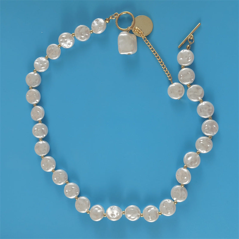 Japanese And Korean Light Luxury High Quality Shaped Pearl Necklace - Balochistan LLC  Product information: Processing Technology: manual Color: shaped pearl necklace Applicable population: Female Pendant material: Alloy Chain style: ball bead necklace Material: Imitation Pearl Shape: Geometry Packing list: Necklace x1 Product Image: