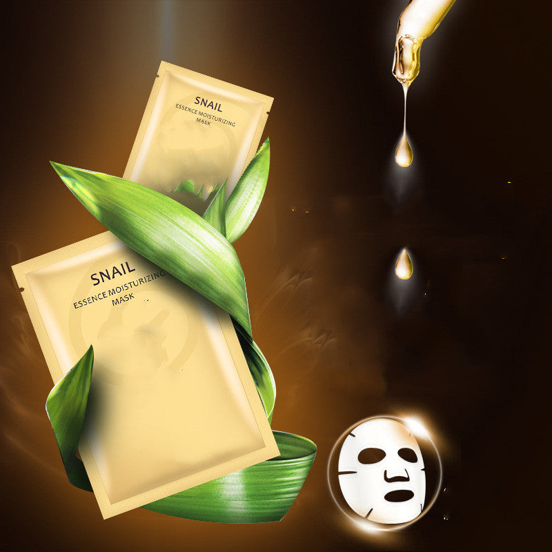 Snail Moisturizing Whitening Mask Cosmetics - Balochistan LLC  Product information: Net content: 25g (g/ml) Color classification: gold Ingredients: Snow lotus Product category: Tear type Efficacy: Whitening Package: Mask X1